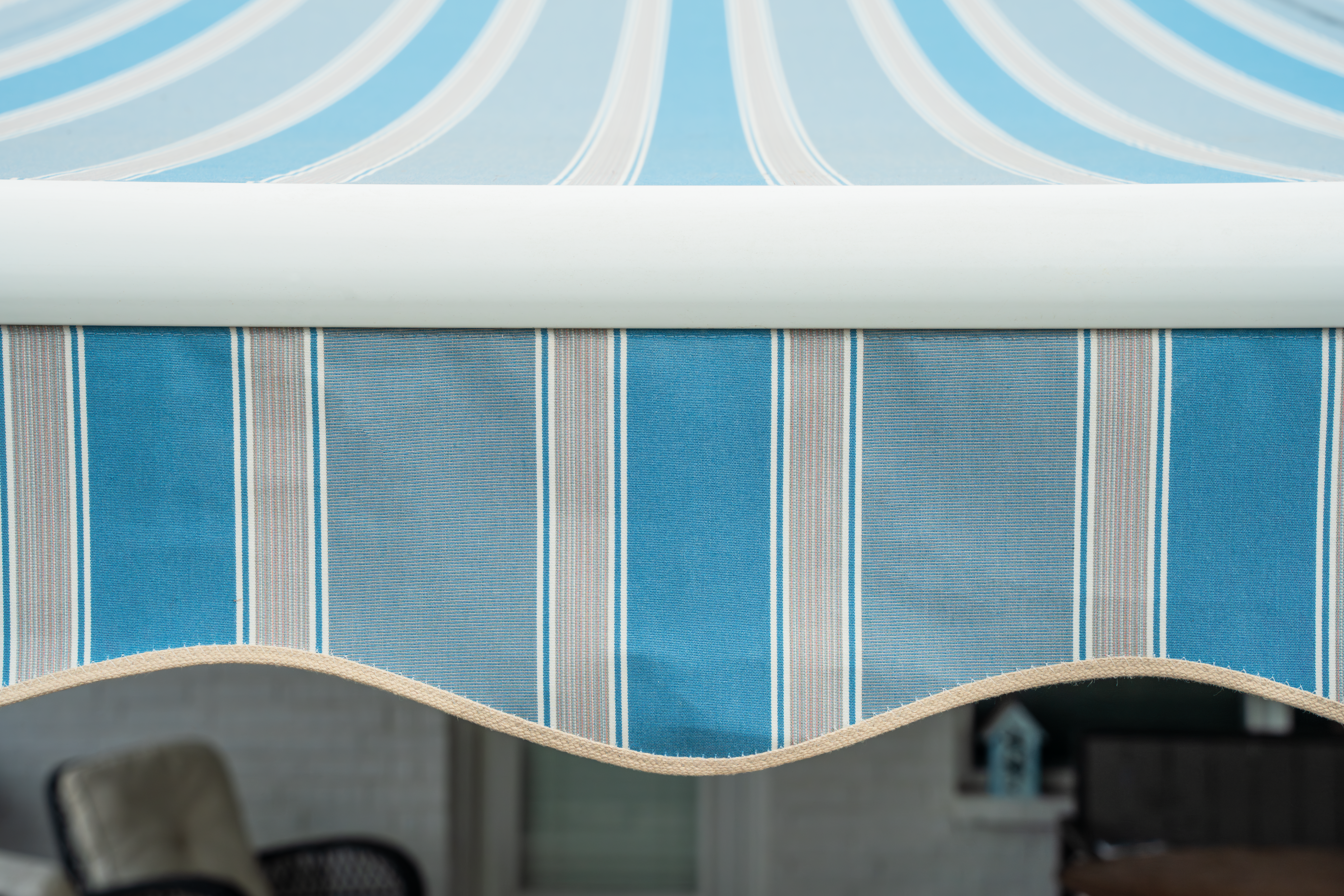 Awning-Residential-BaycrestSky-SeaWave-Valance-Closeup