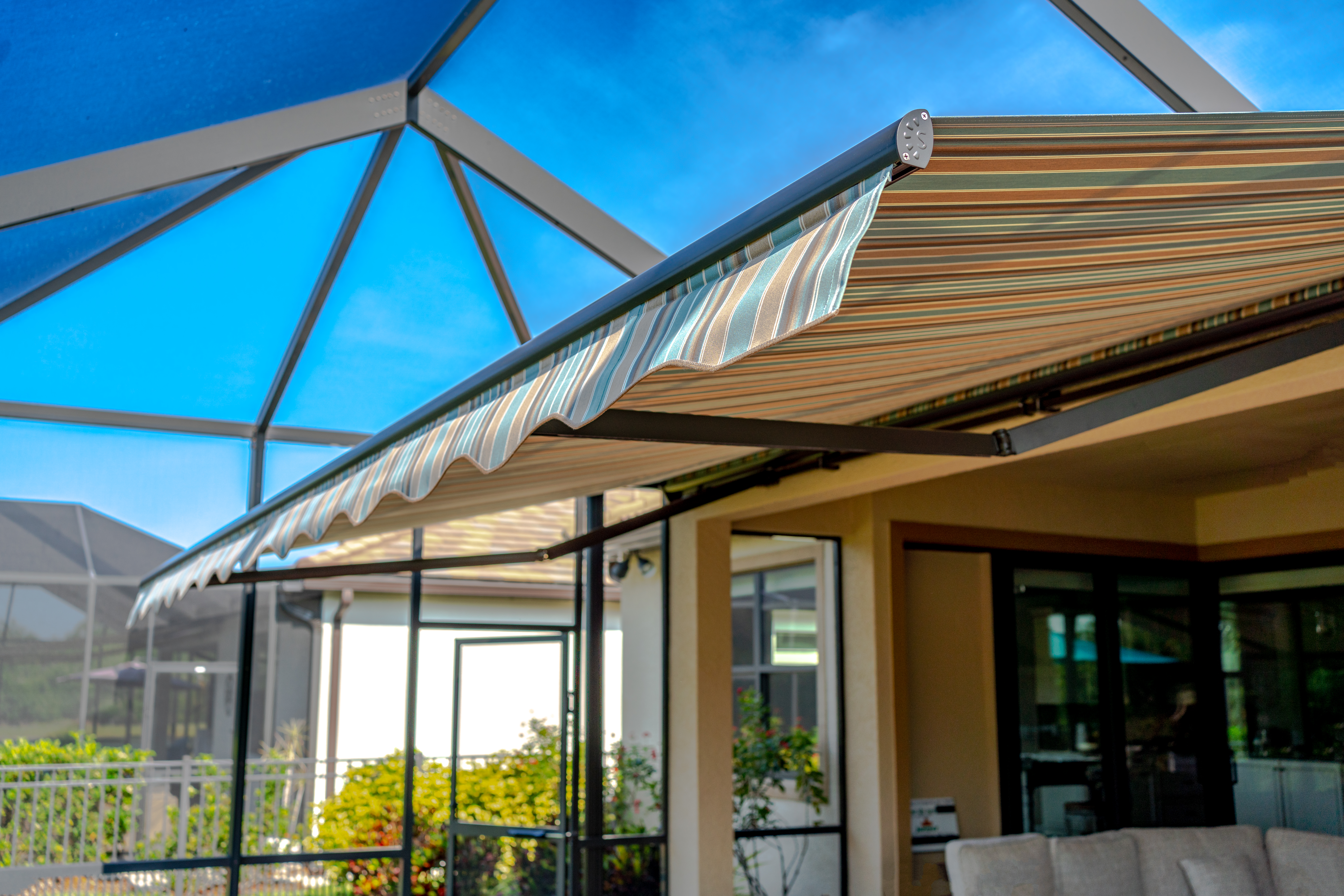 Awning-Residential-Brown-KiawahSpa-Lanai-Pool-Cage