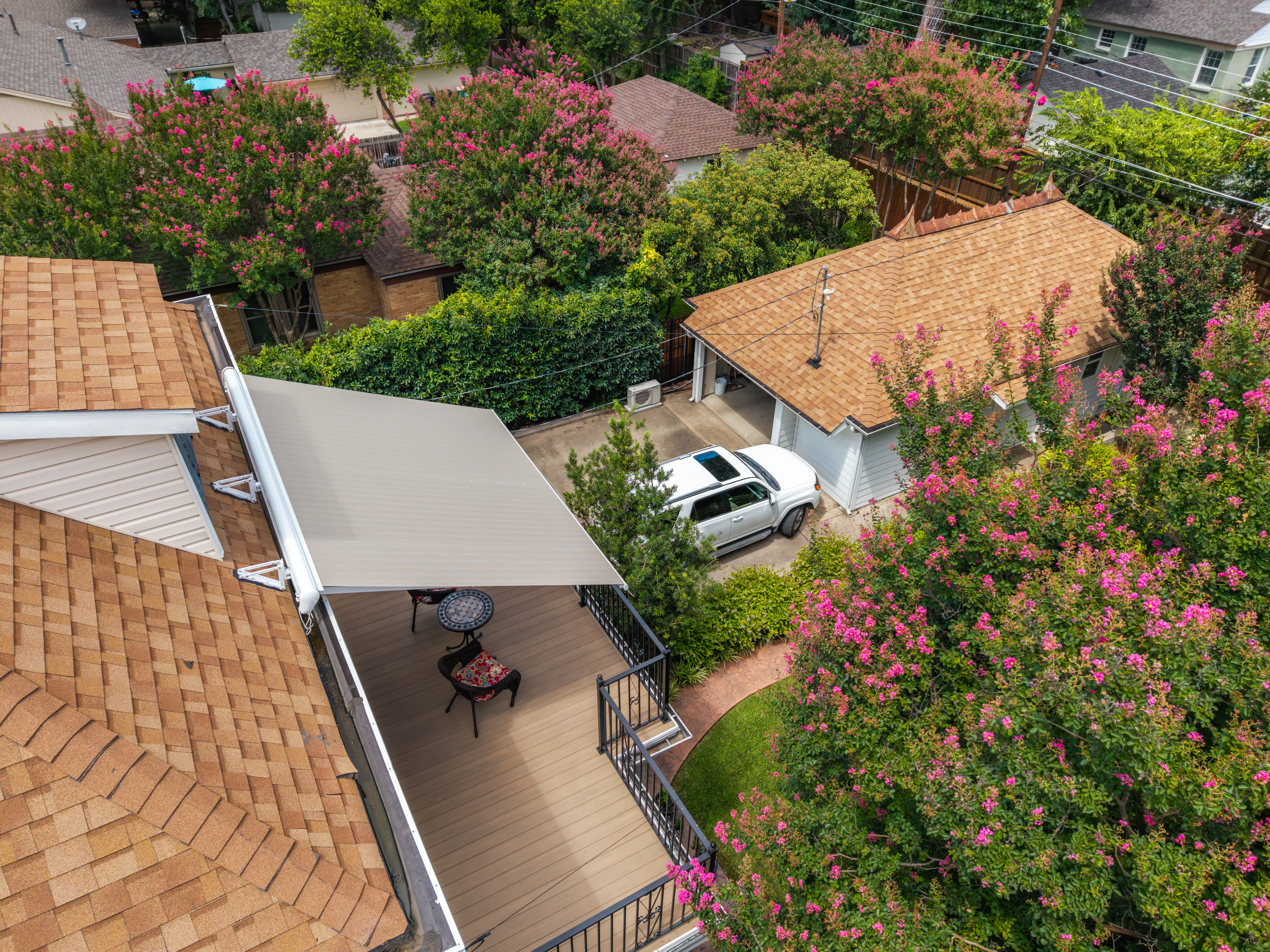 Crossarm Awning