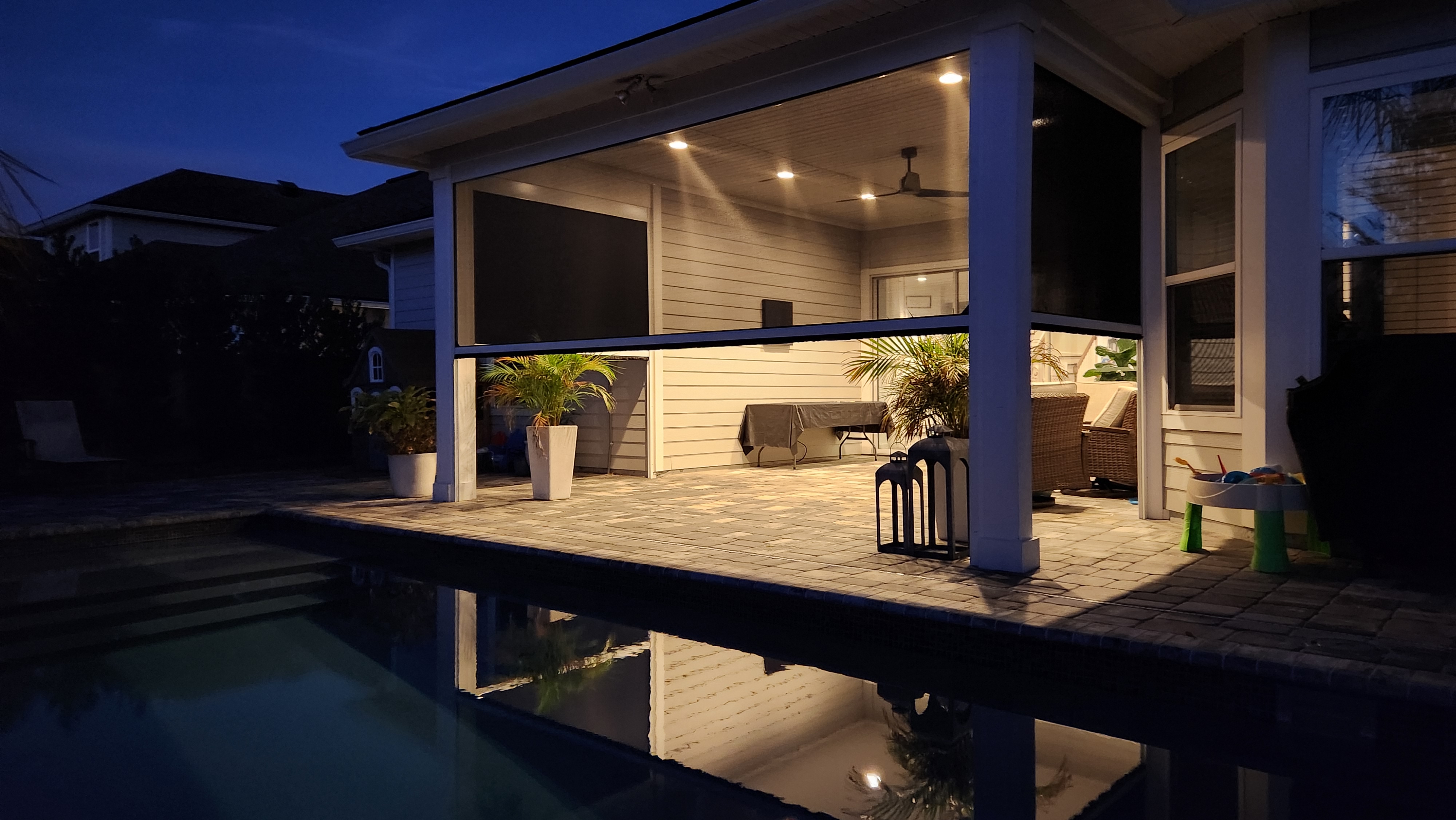 Screens-Residential-Insect-Night-Pool