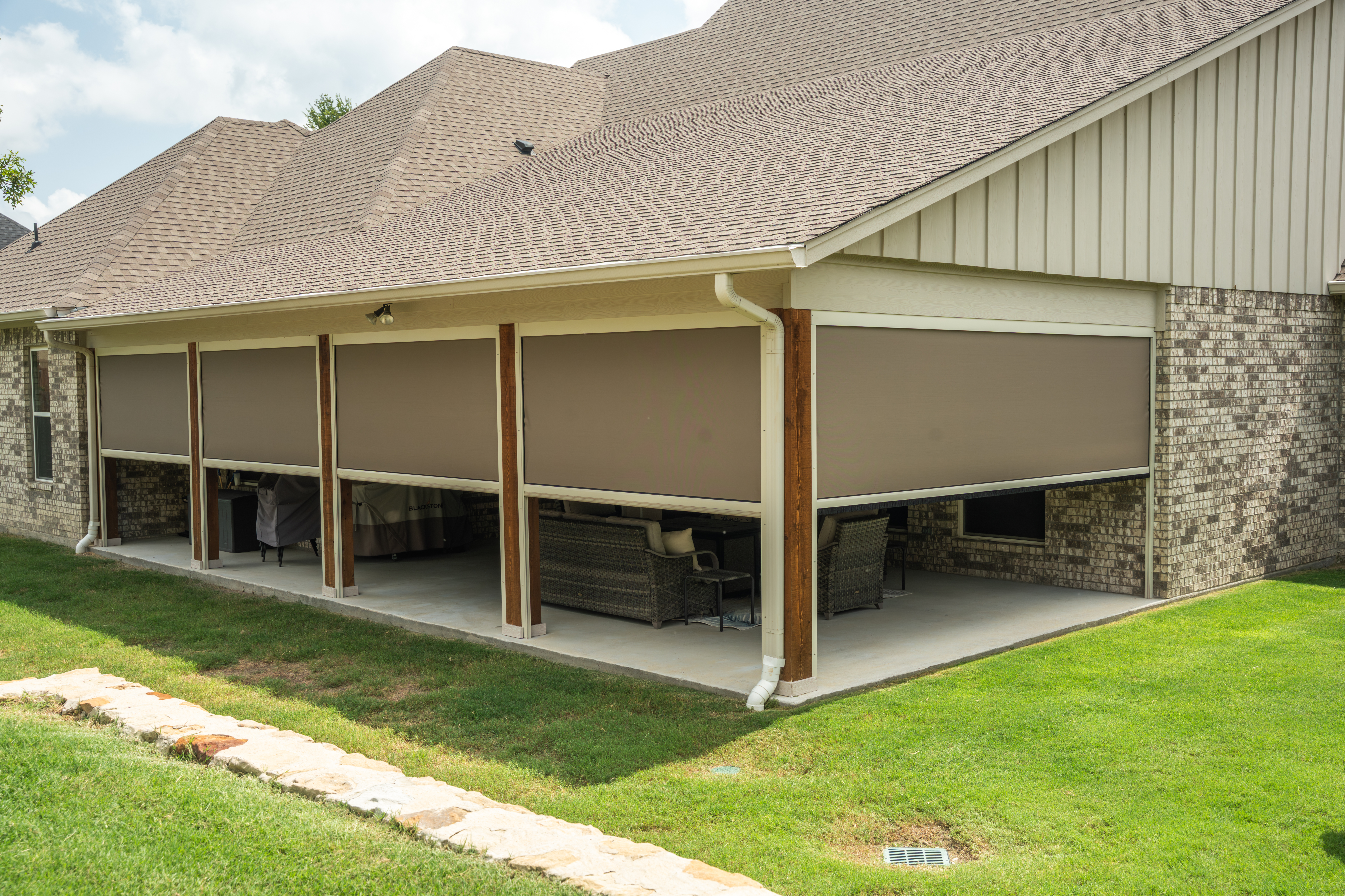 Screens-Residential-Multiple-Beige-White-Hardware-Patio-BrickHouse