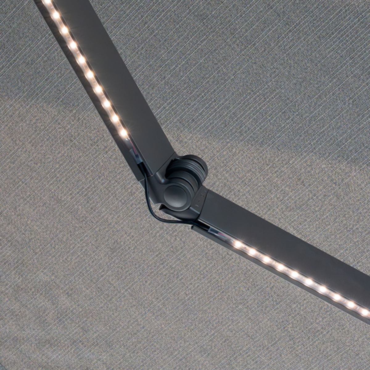 SunPro-Awning-BronzeHardware-LEDLights-DSC06014